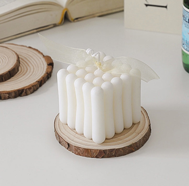 Soy and beeswax white Candle, squared with sticks shapes, 6cm