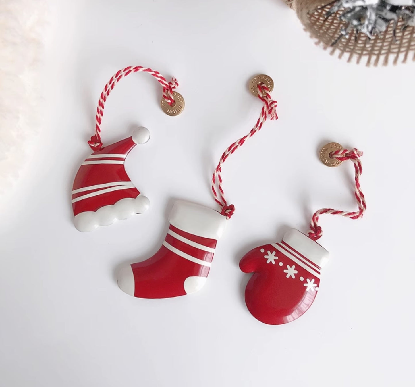 Vintage style hand-painted metallic Christmas Decoration, Red small set 8pcs, 7cm