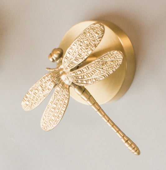 Hanger, dragonfly design, light gold colour metal, mat finish