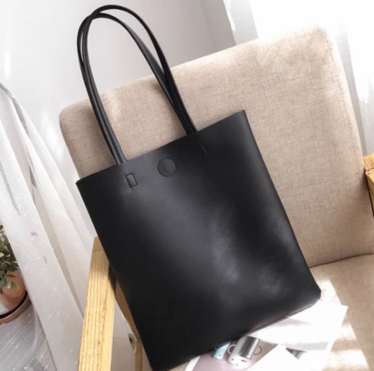 Vegan minimalistic A4 Tote bag, black leather style